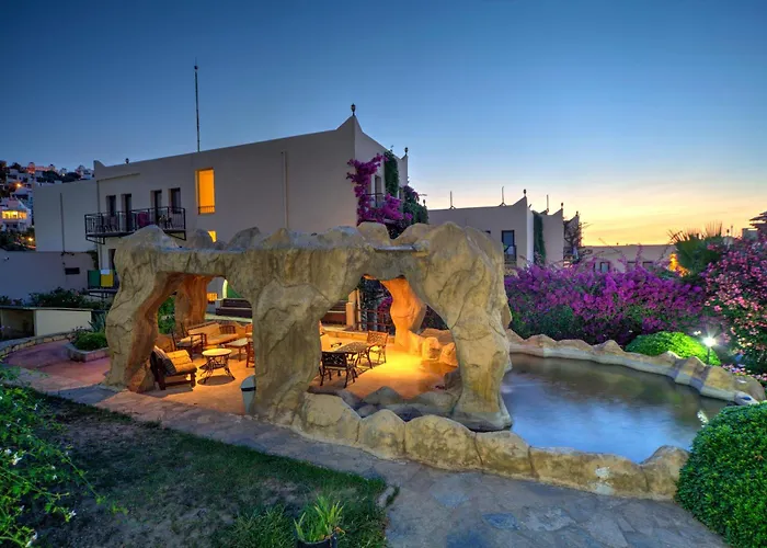 Crystal Bodrum Otel 4*