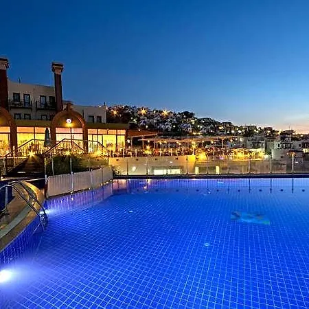 Crystal Bodrum Hotel 4*