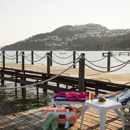 Crystal Bodrum Herşey Dahil 4*